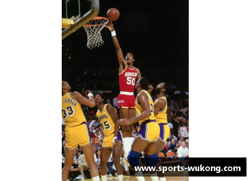 今日NBA比赛精彩回顾：顶尖球队巅峰对决，悬念迭起引无数观众热议
